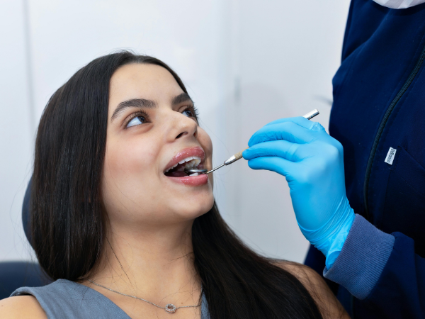 When to See a Tooth Abscess Dentist